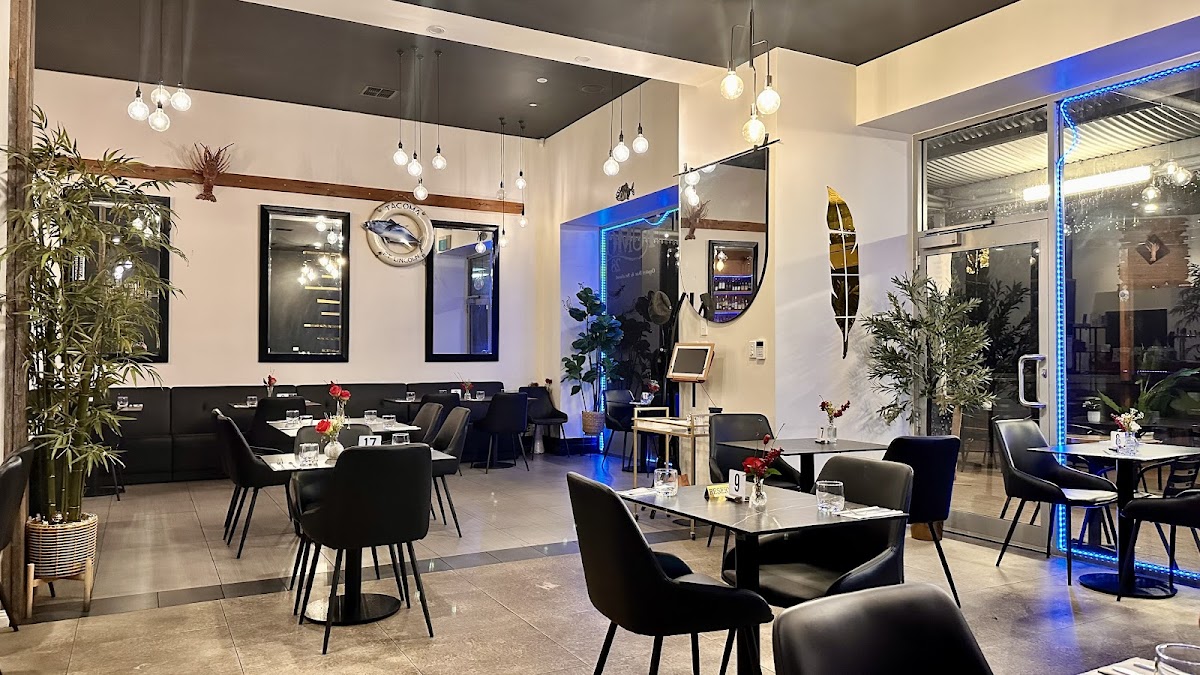 Fumo 28 Oyster Bar & Seafood